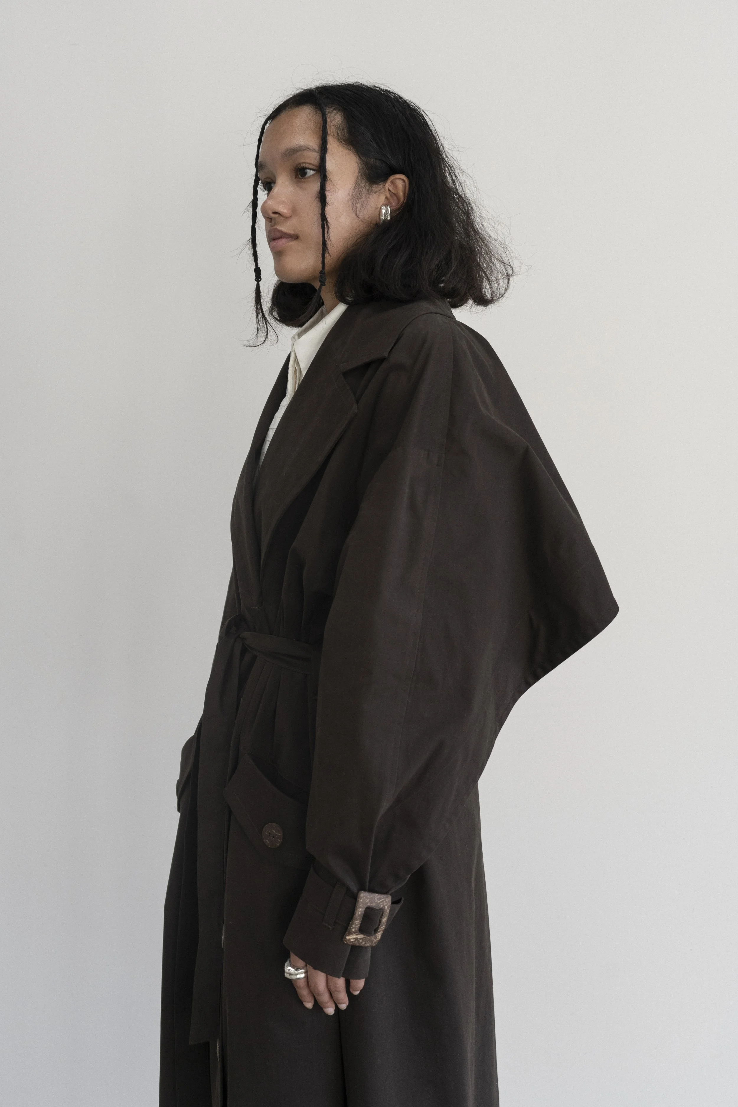 VISHENKA CHOCOLATE COTTON TRENCH — K M by L A N G E